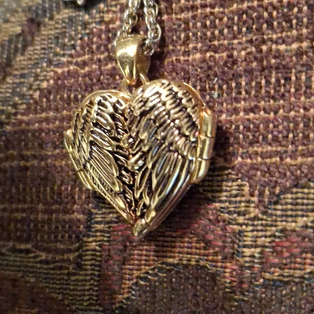 Gold Angel Wing Heart Pendant Necklace